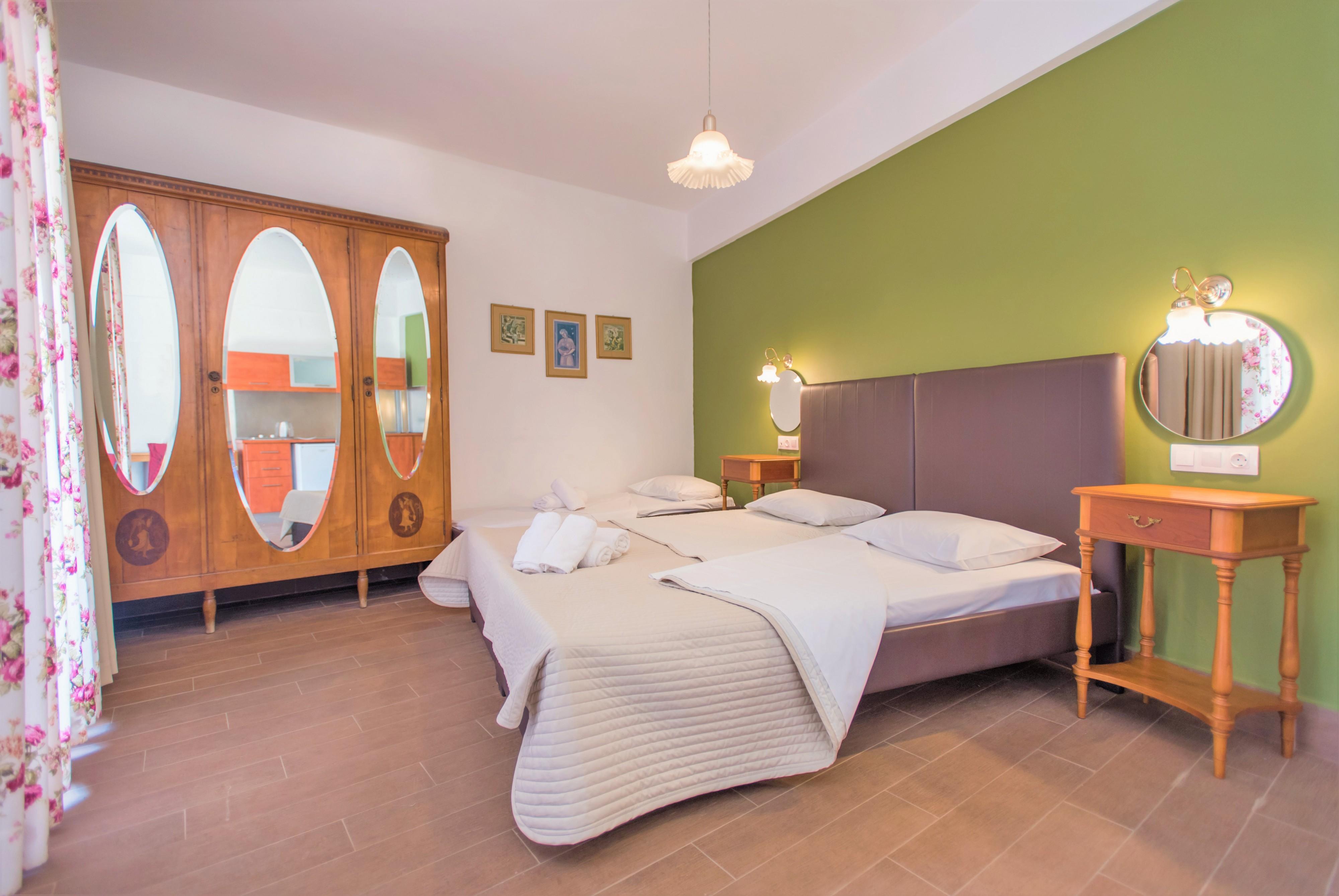 Nami Hotel & Suites สตาลีดา ภายนอก รูปภาพ