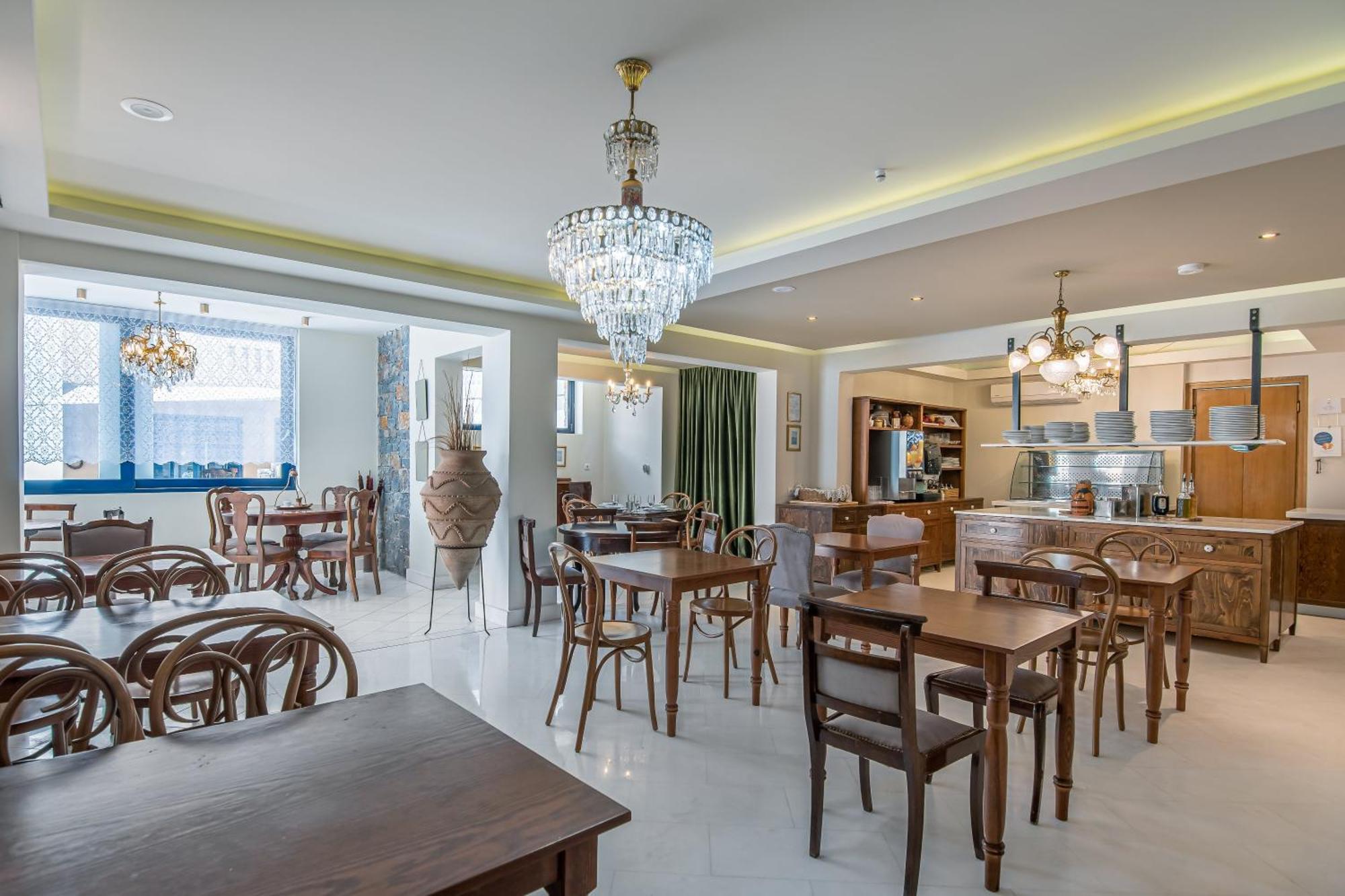 Nami Hotel & Suites สตาลีดา ภายนอก รูปภาพ